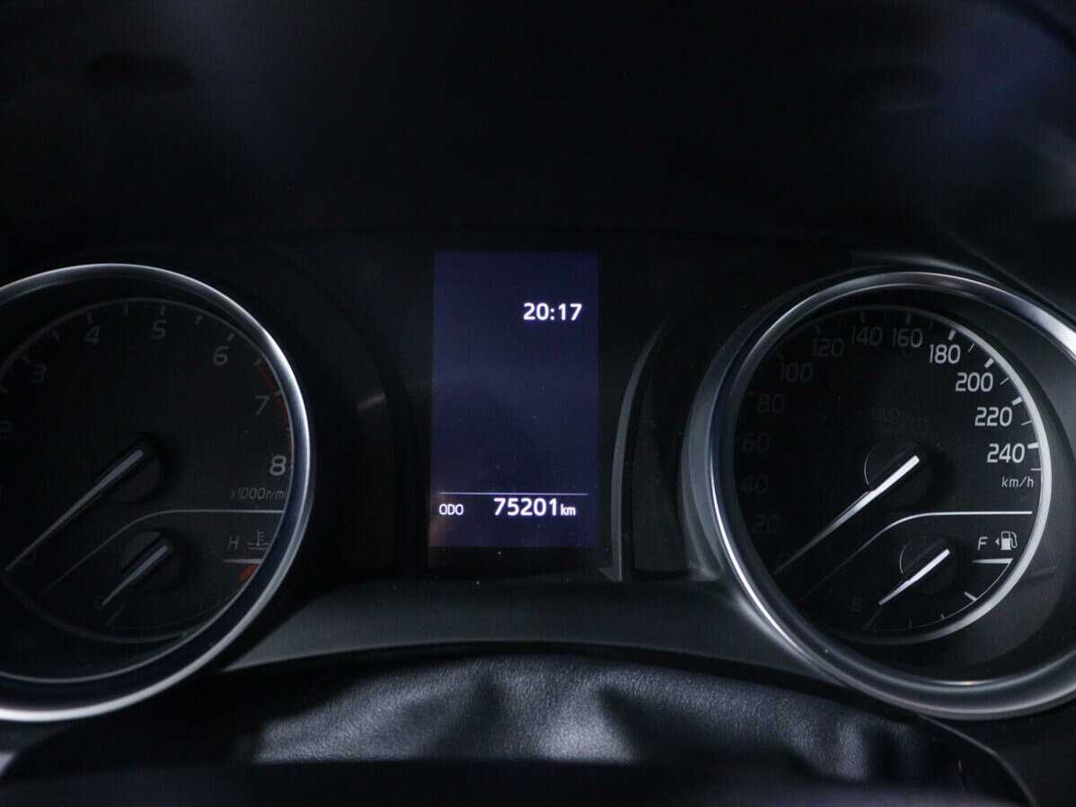 Б/У Тойота Камри 2020 года. Фото: #10