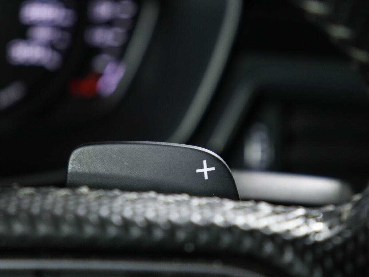 Б/У Ауди А4 2019 года. Фото: #17