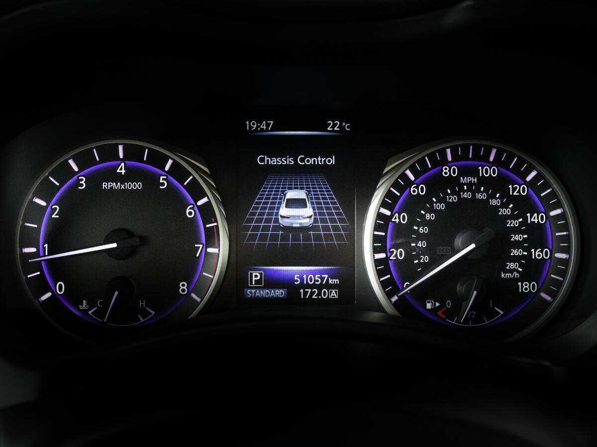 Б/У Инфинити К60 2016 года. Фото: #9