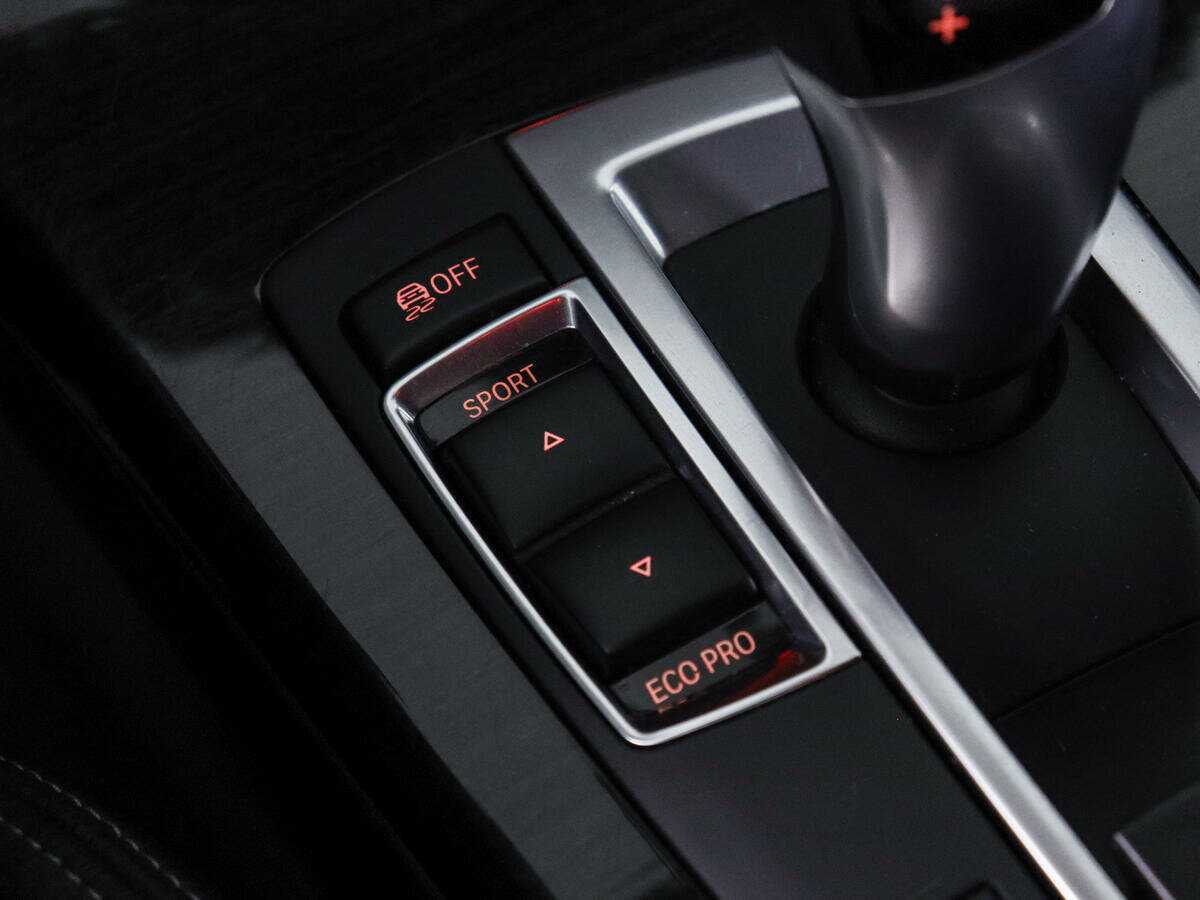 Б/У БМВ Икс4 2015 года. Фото: #19