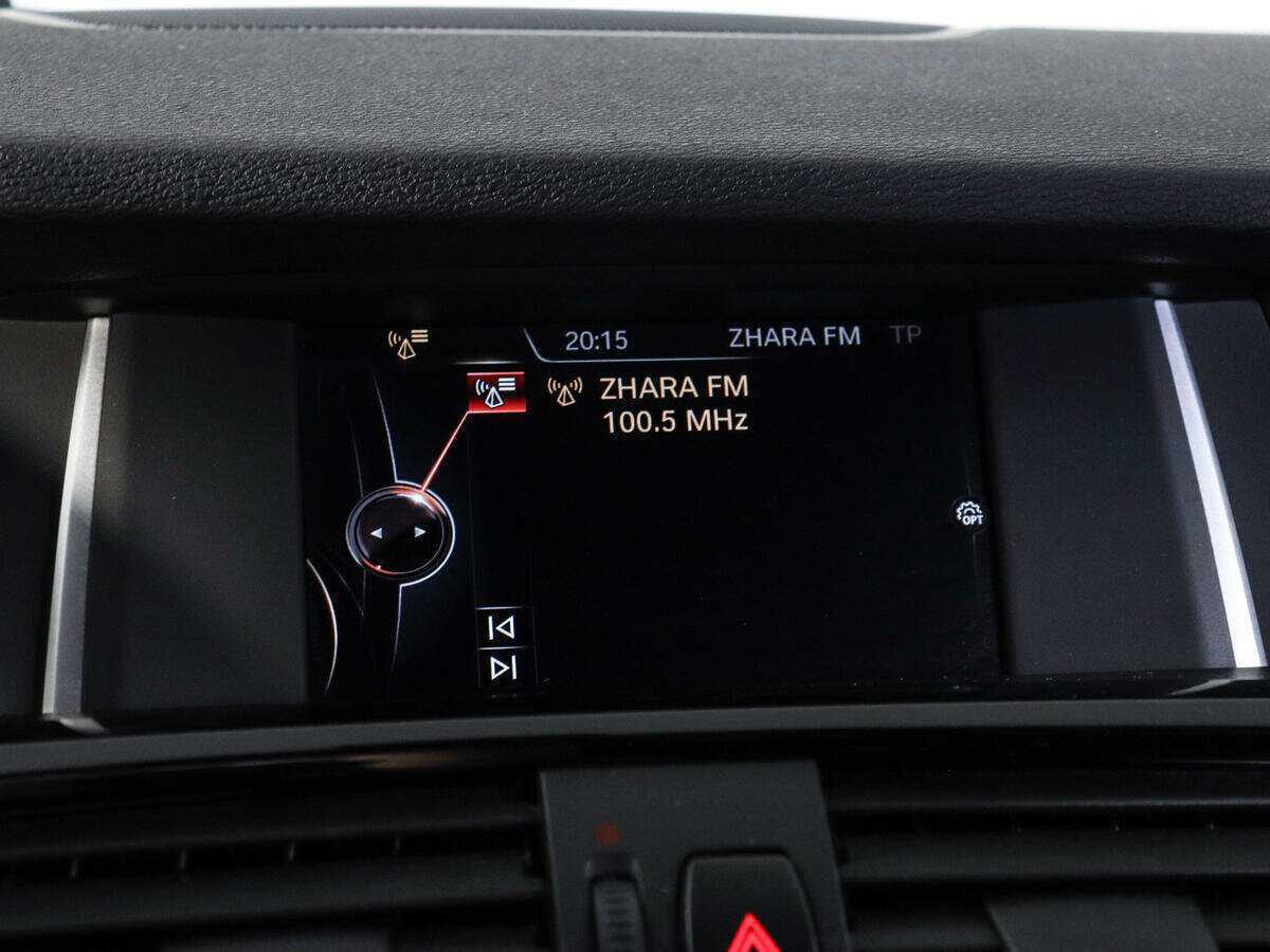 Б/У БМВ Икс4 2015 года. Фото: #20