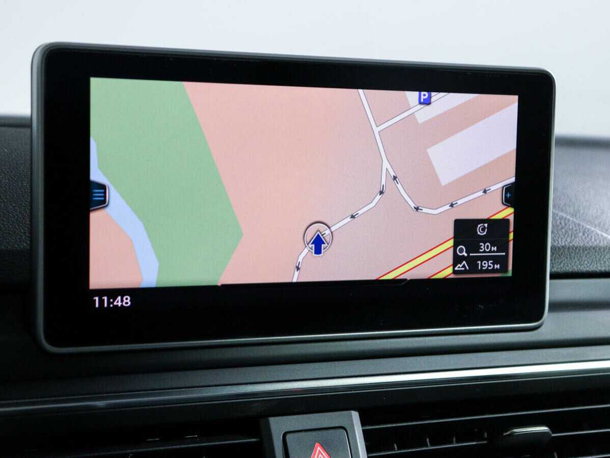 Б/У Ауди А4 2016 года. Фото: #22