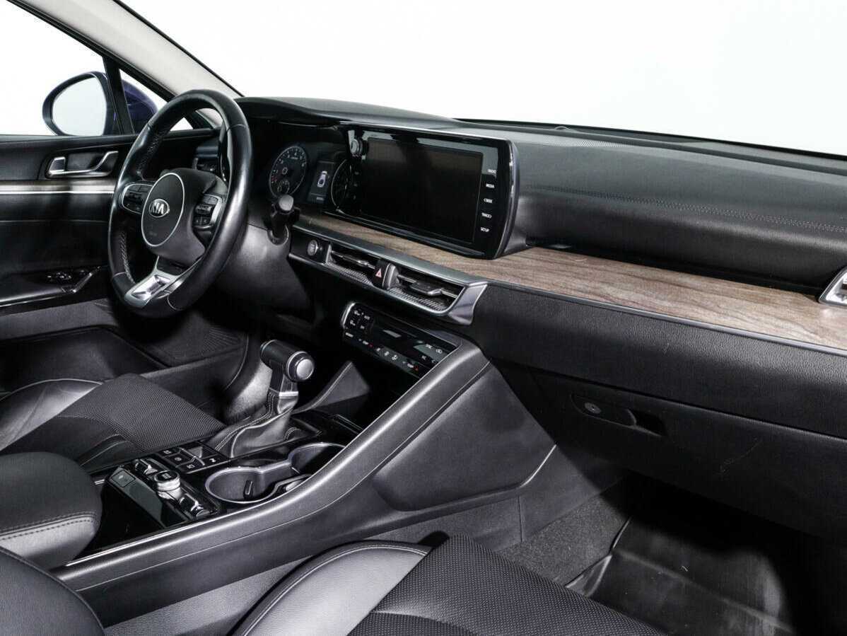 Б/У Киа К5 2020 года. Фото: #6