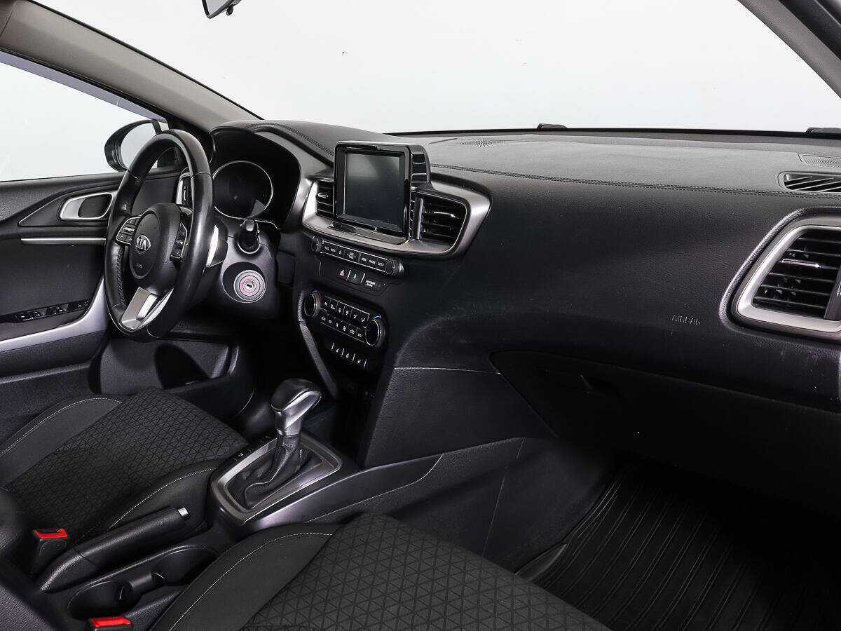 Б/У Киа Сид 2019 года. Фото: #7