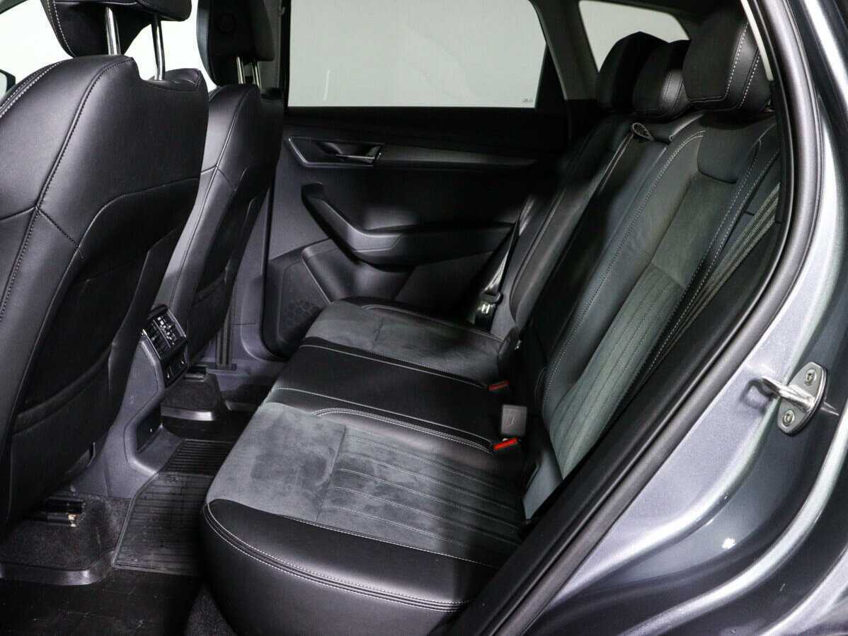 Б/У Шкода Карок 2022 года. Фото: #9