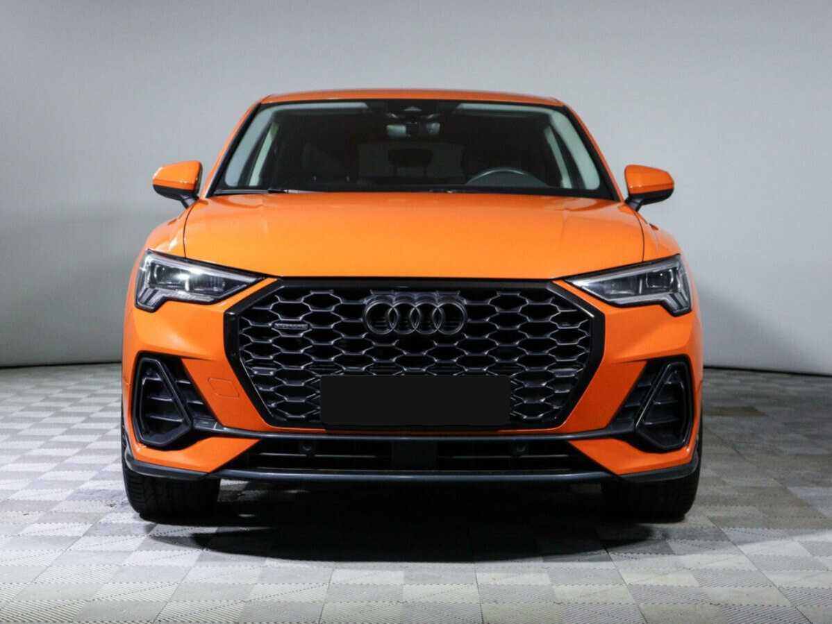 Б/У Ауди К3 Спортбэк 2022 года. Фото: #1