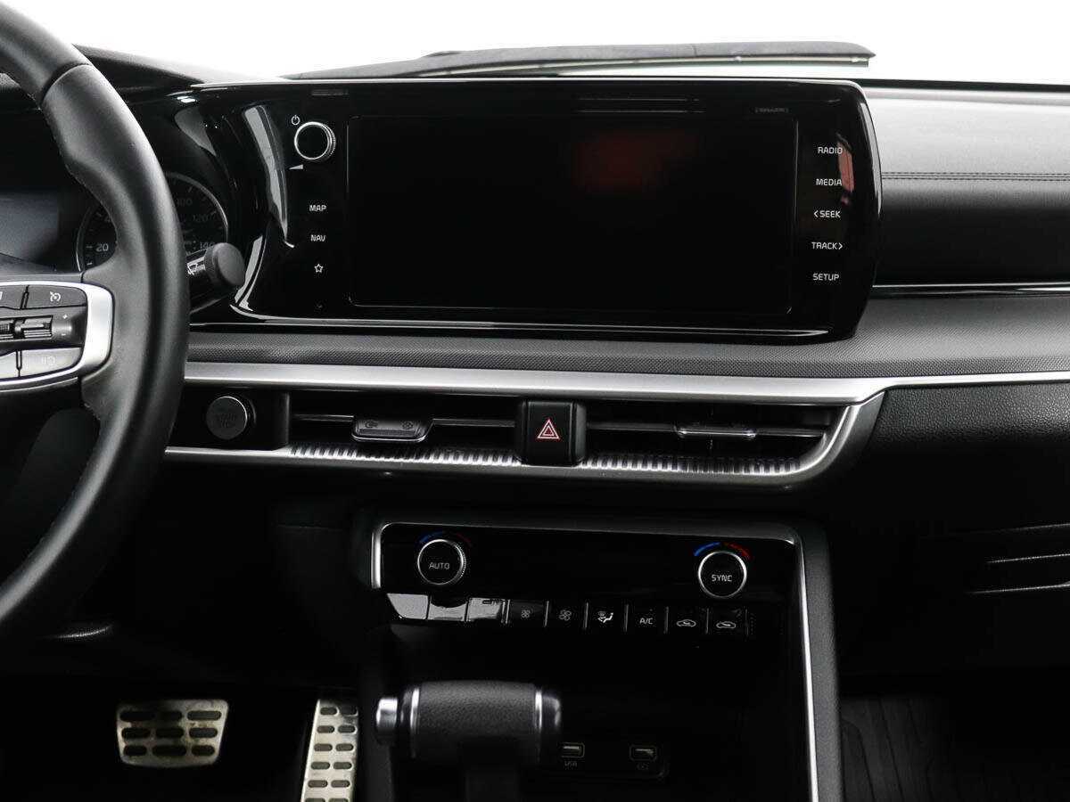 Б/У Киа К5 2022 года. Фото: #13