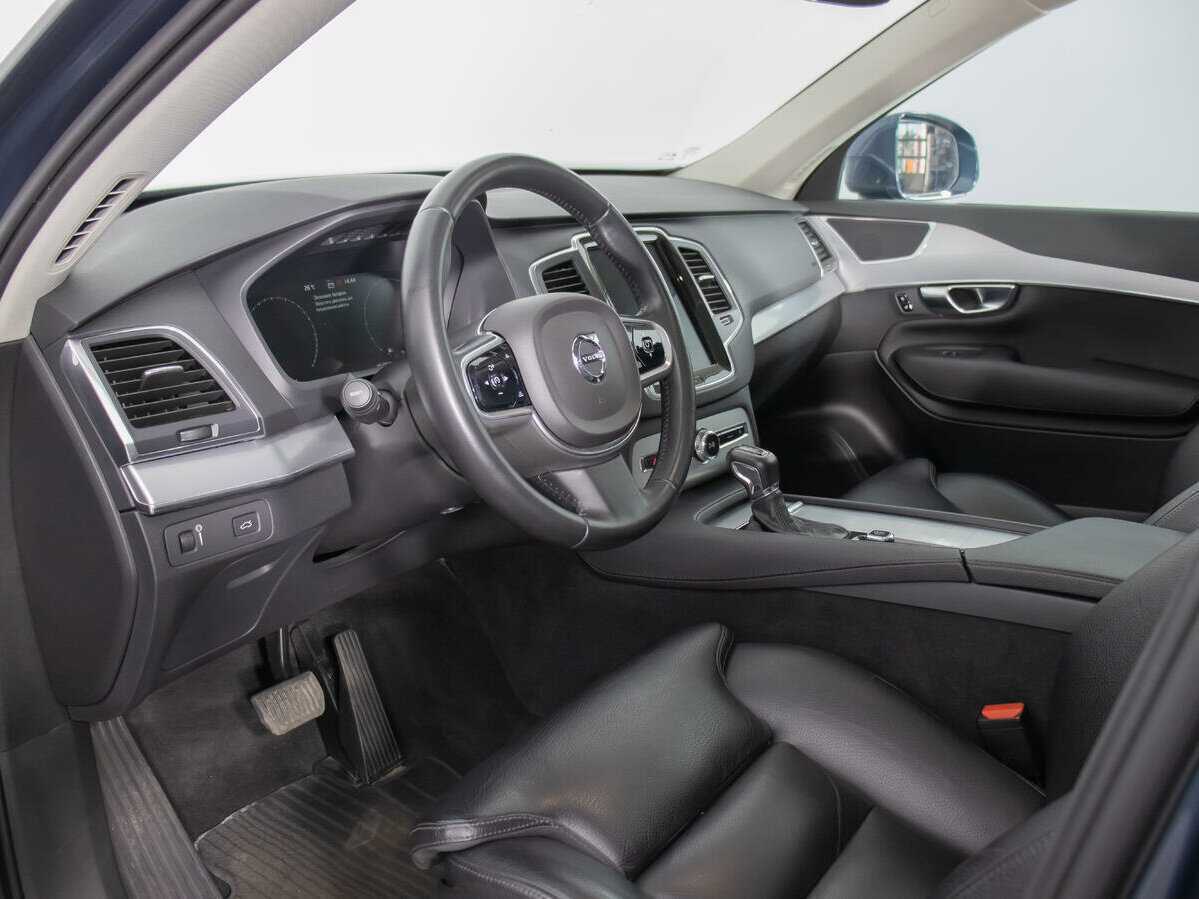 Б/У Вольво ИксЦ90 2019 года. Фото: #13