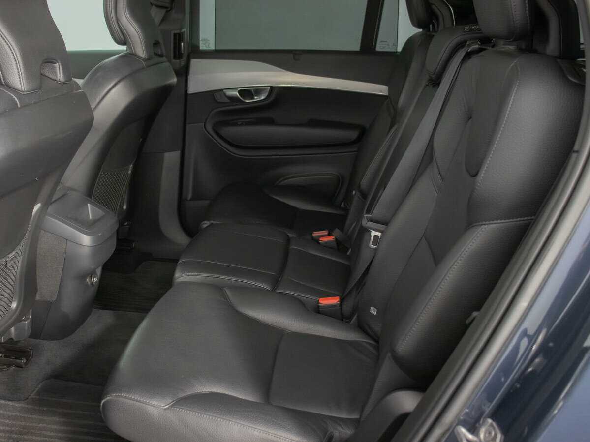 Б/У Вольво ИксЦ90 2019 года. Фото: #17