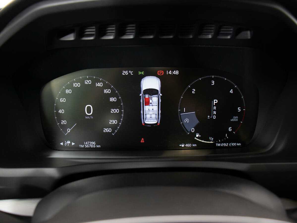 Б/У Вольво ИксЦ90 2019 года. Фото: #19