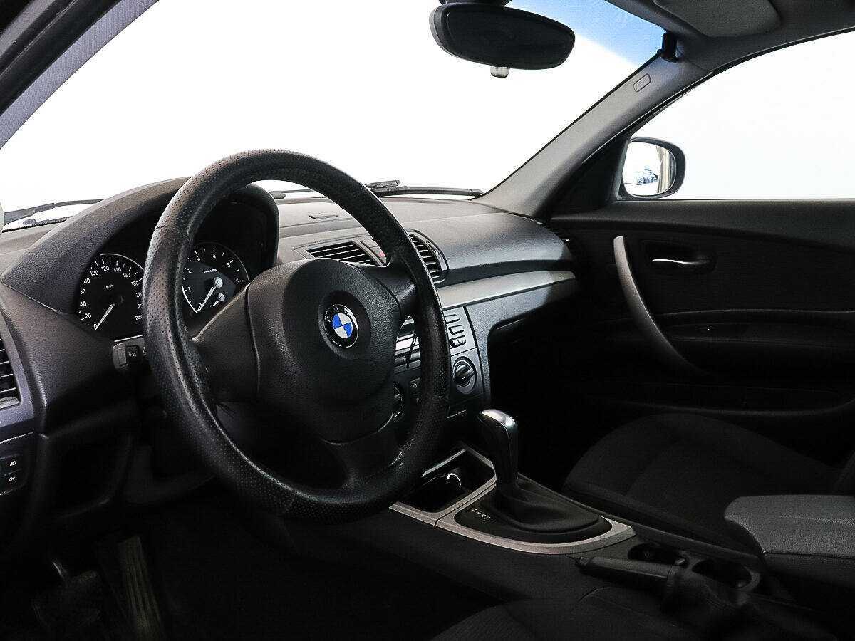 Б/У БМВ 1 серии 2010 года. Фото: #7