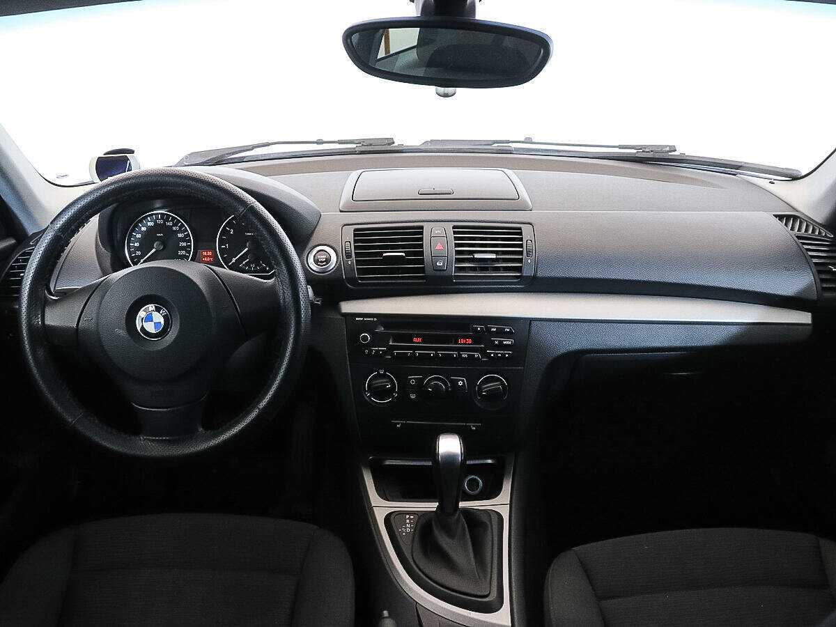 Б/У БМВ 1 серии 2010 года. Фото: #10