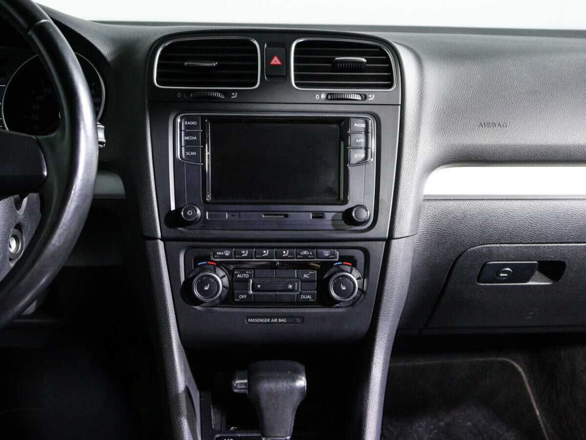 Б/У Фольксваген Гольф 2009 года. Фото: #12