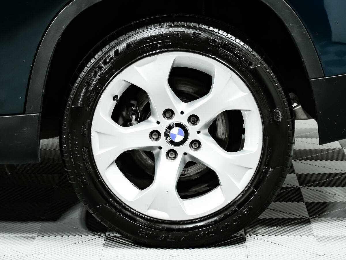 Б/У БМВ Икс1 2013 года. Фото: #13