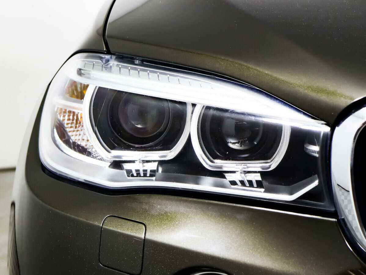 Б/У БМВ Икс6 2016 года. Фото: #14