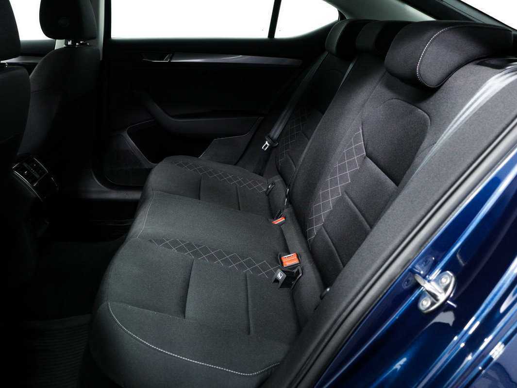 Б/У Шкода Суперб 2020 года. Фото: #11