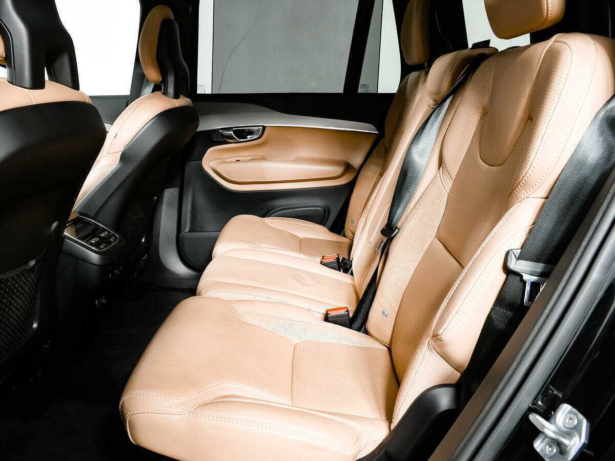 Б/У Вольво ИксЦ90 2019 года. Фото: #11