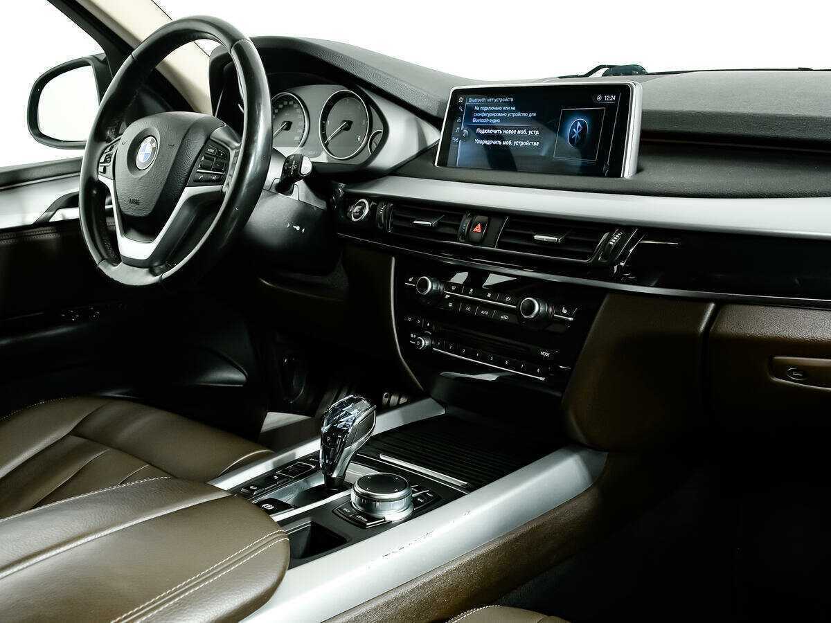 Б/У БМВ Икс5 2017 года. Фото: #8