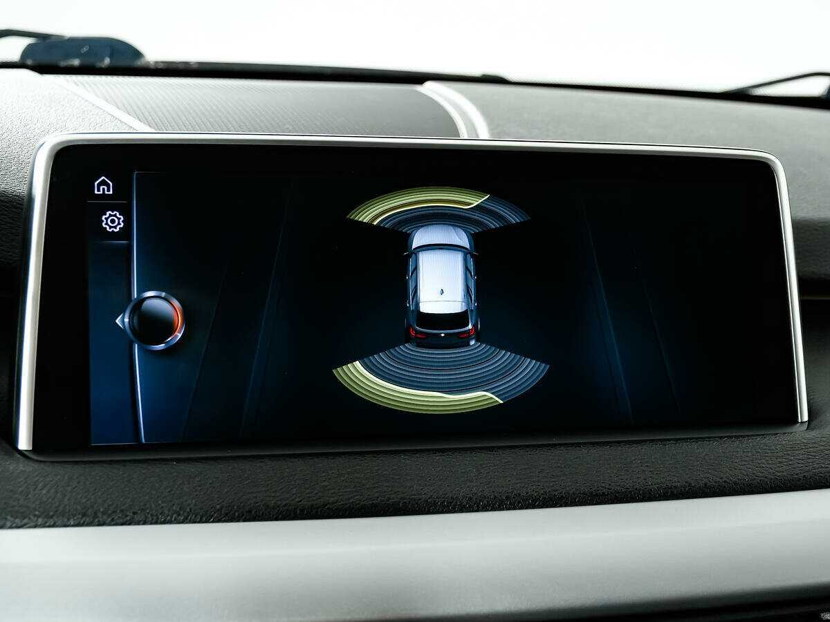 Б/У БМВ Икс5 2017 года. Фото: #15