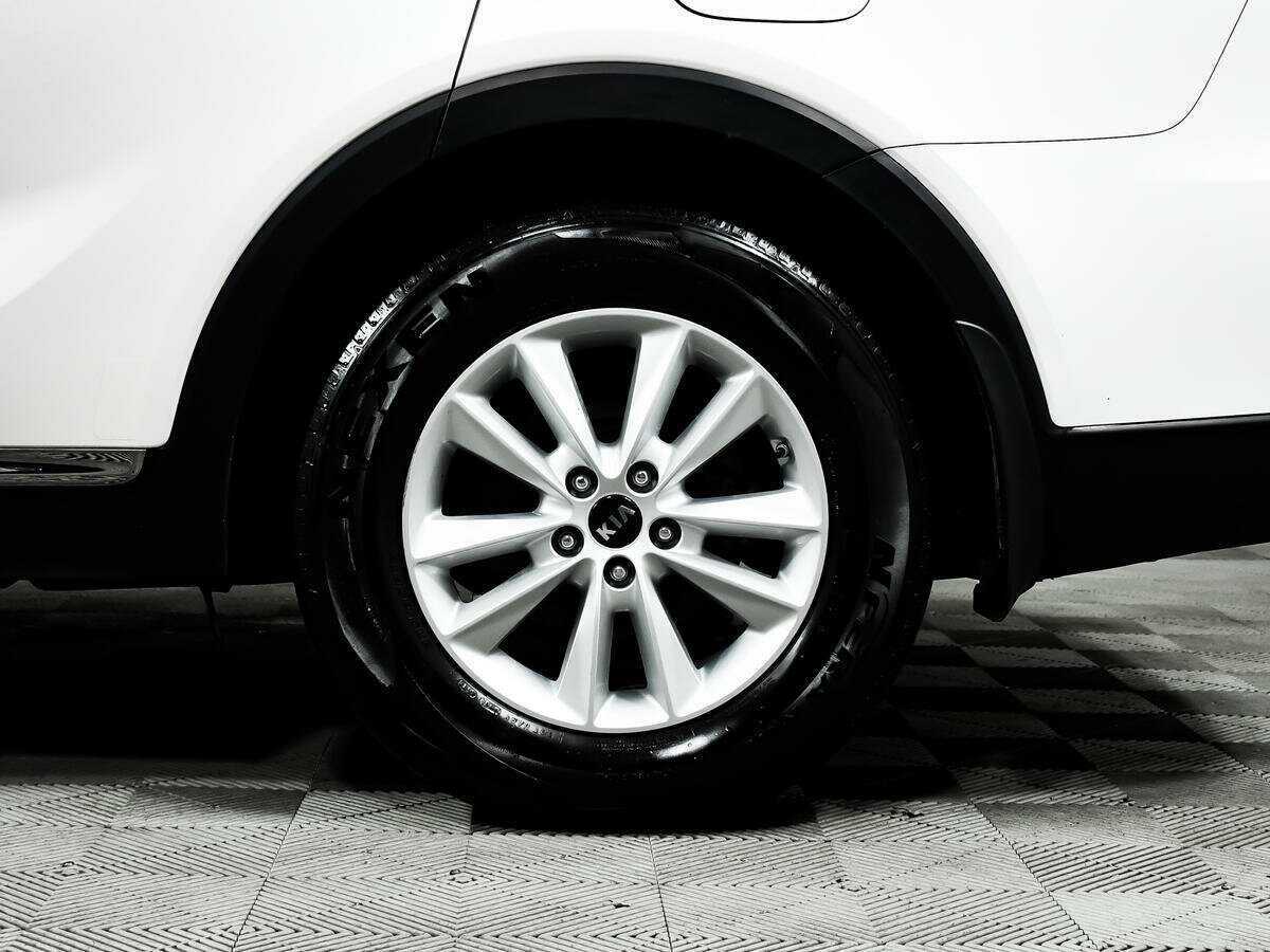 Б/У Киа Соренто 2019 года. Фото: #13