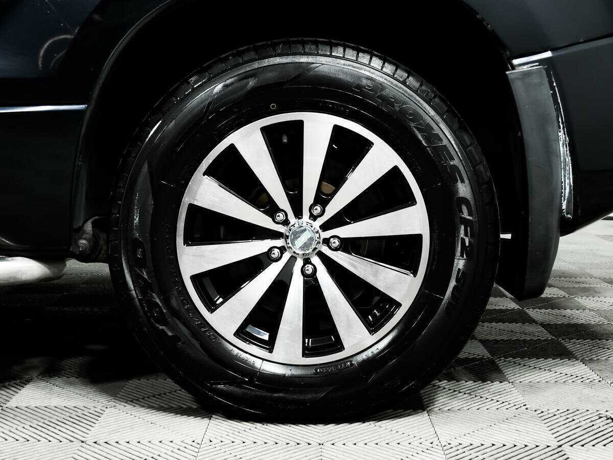 Б/У Сузуки Гранд Витара 2011 года. Фото: #13