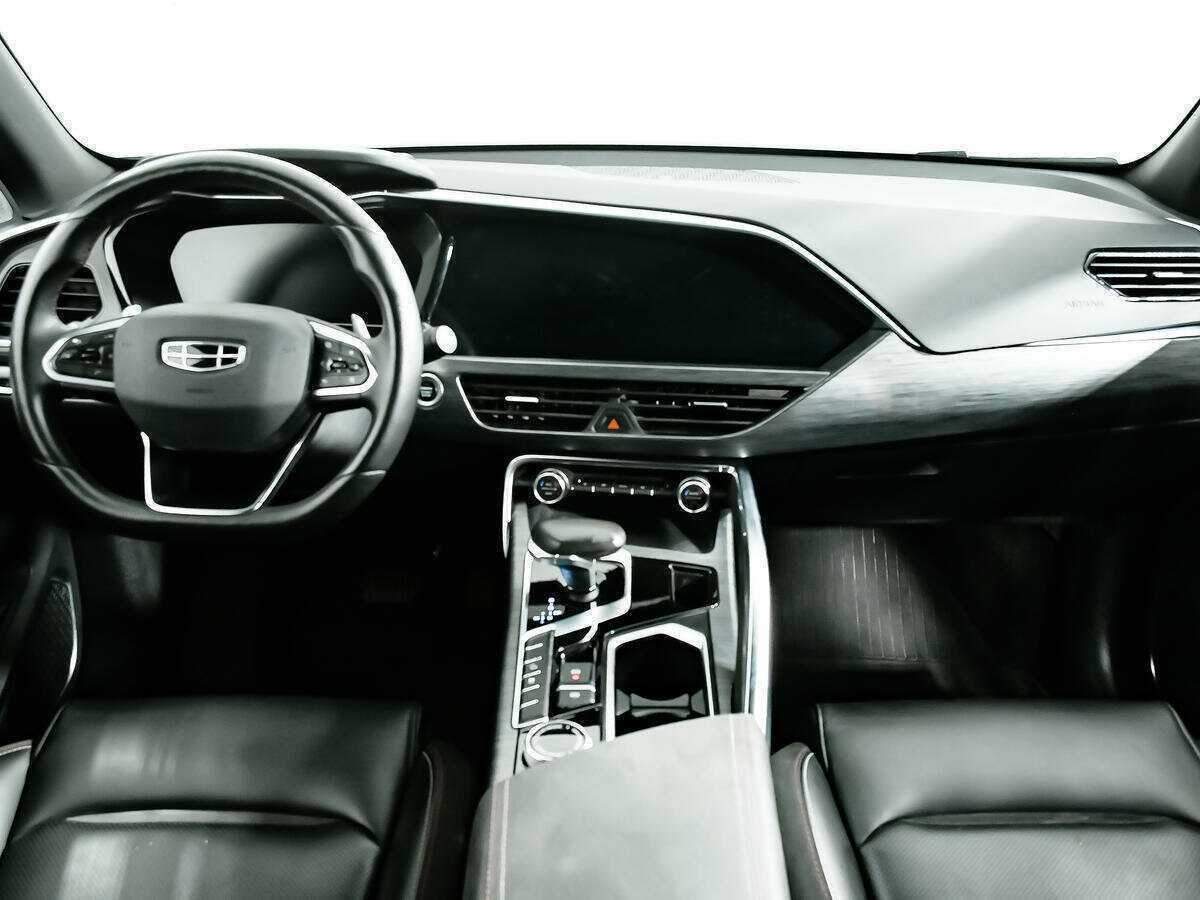 Б/У Джили Тугелла 2022 года. Фото: #10