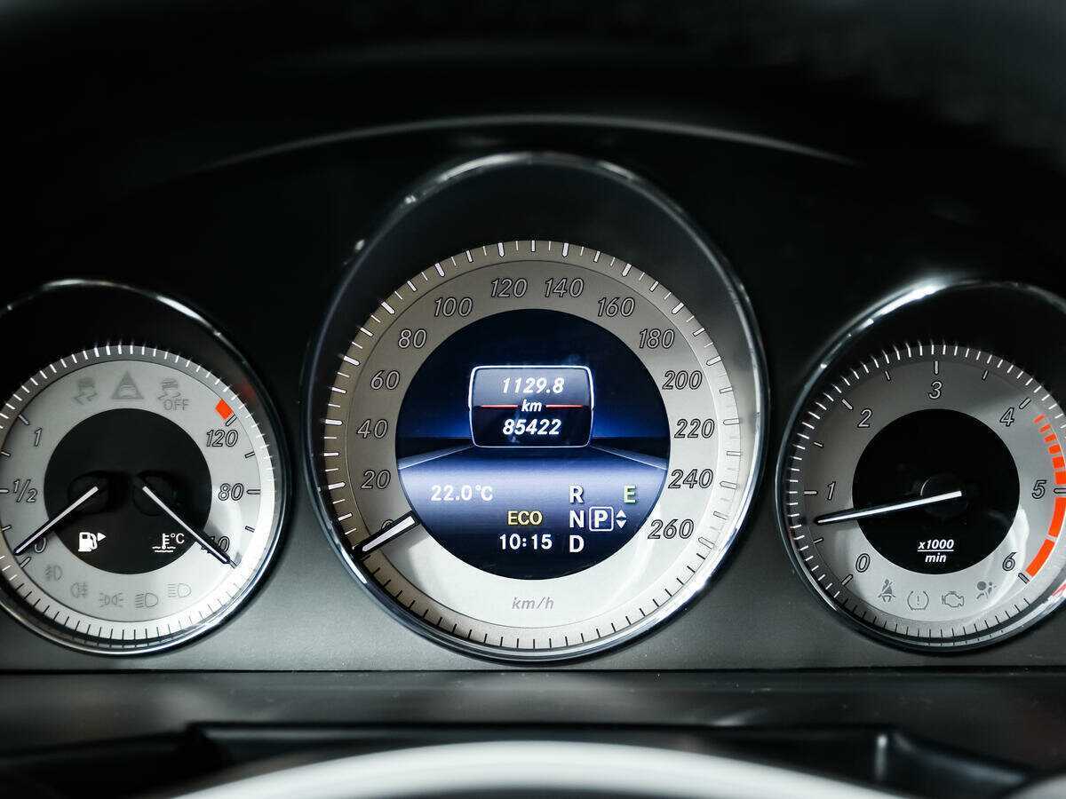 Б/У Мерседес-Бенц ГЛК-Класс 2013 года. Фото: #9