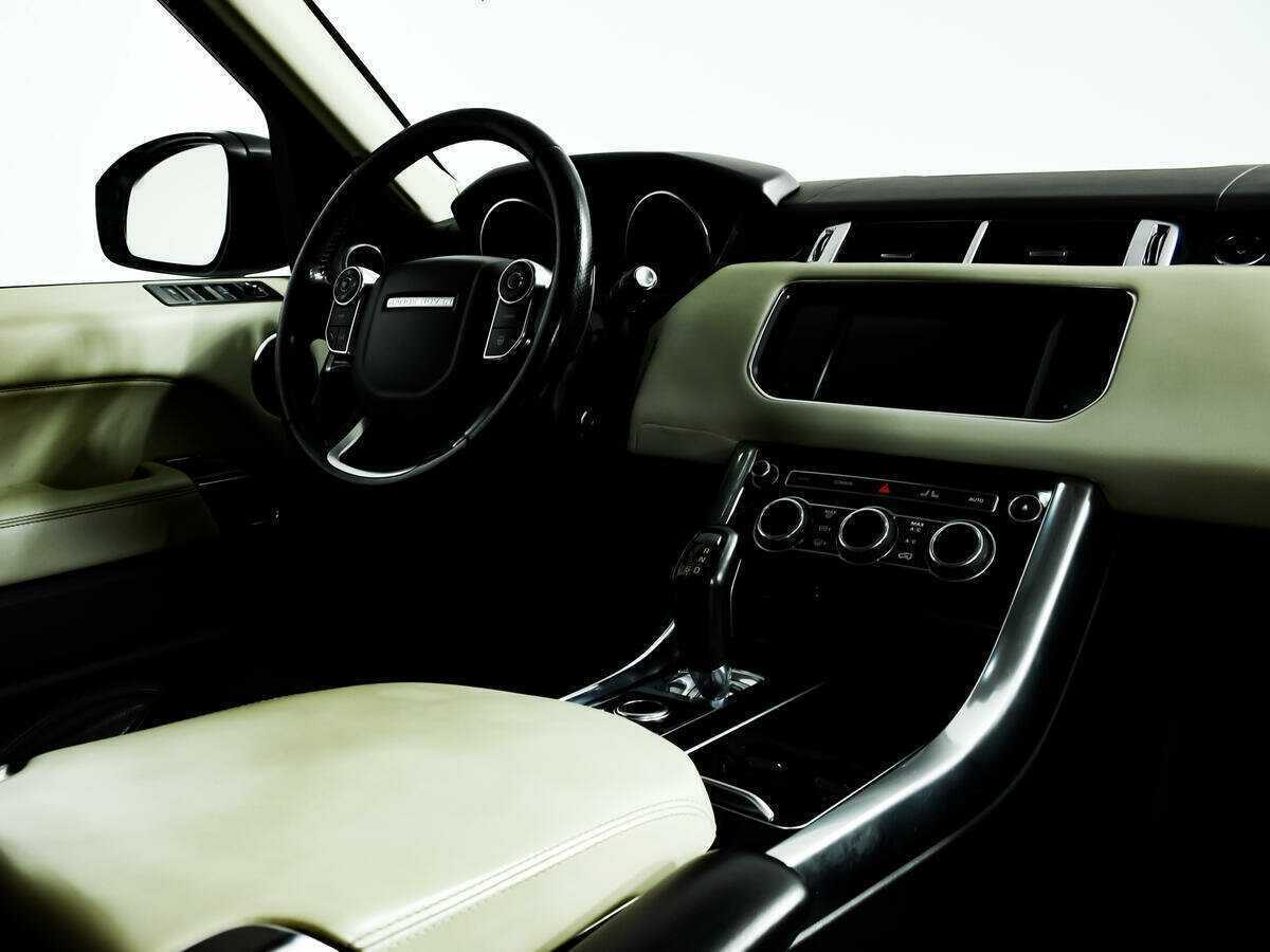 Б/У Лэнд Ровер Рэнж Ровер Спорт 2013 года. Фото: #8