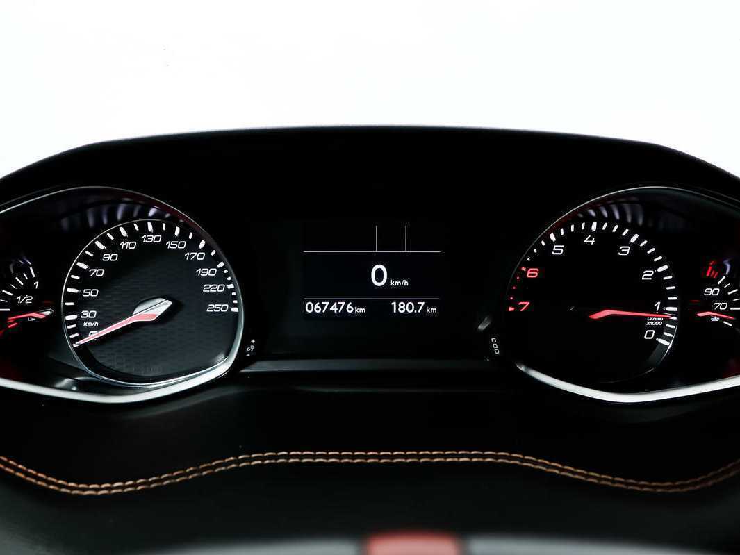 Б/У Пежо 308 ГТи 2019 года. Фото: #9