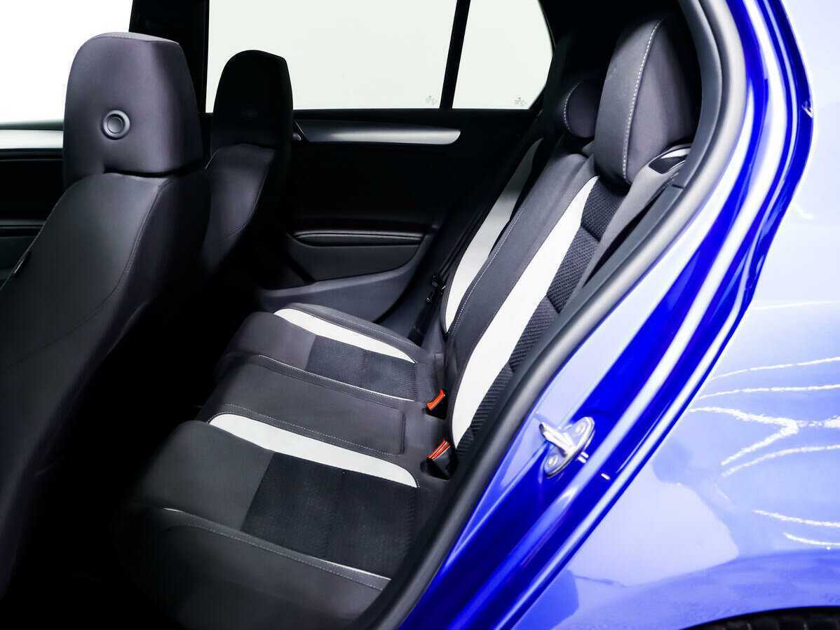 Б/У Фольксваген Гольф Р 2012 года. Фото: #11