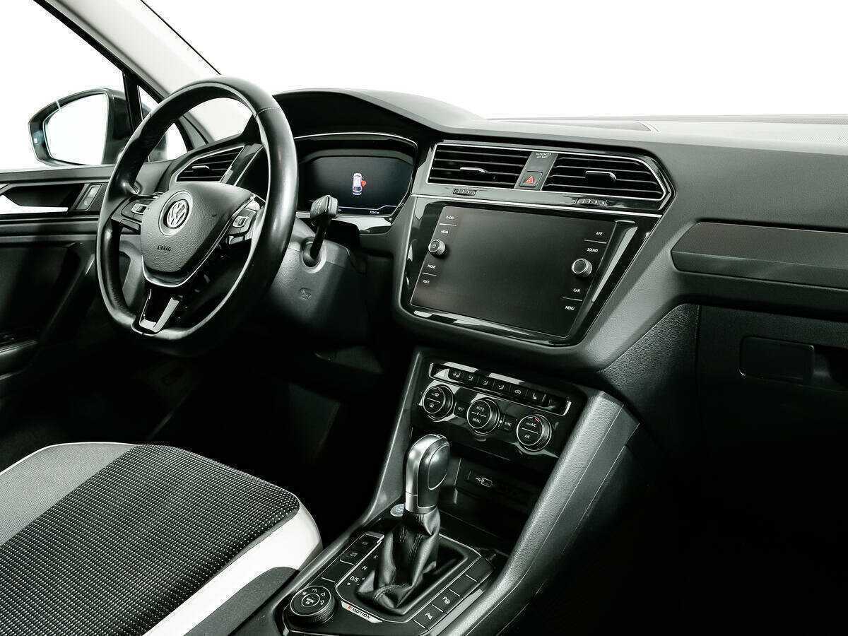 Б/У Фольксваген Тигуан 2019 года. Фото: #8