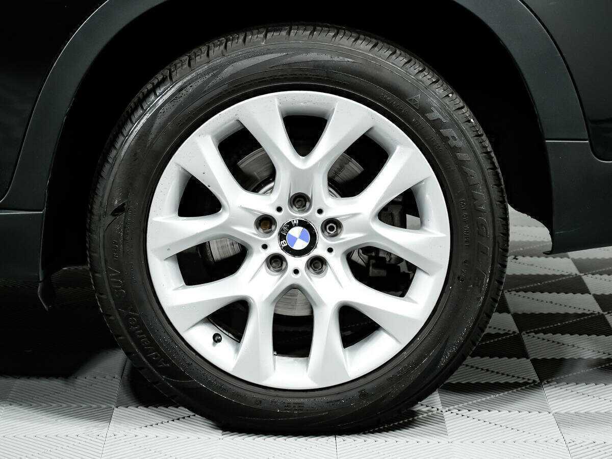 Б/У БМВ Икс5 2012 года. Фото: #13