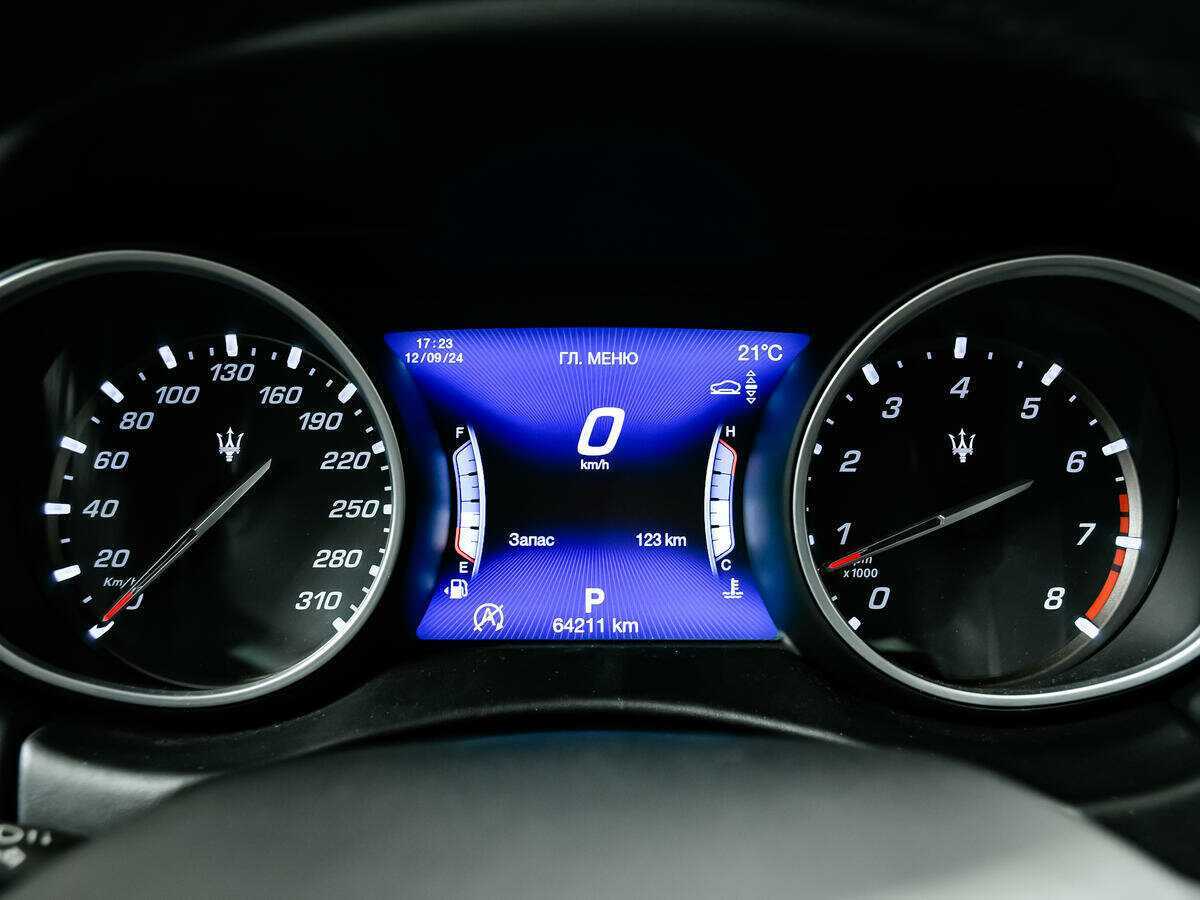 Б/У Мазератти Леванте 2017 года. Фото: #9