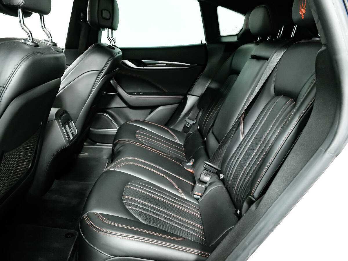 Б/У Мазератти Леванте 2017 года. Фото: #11