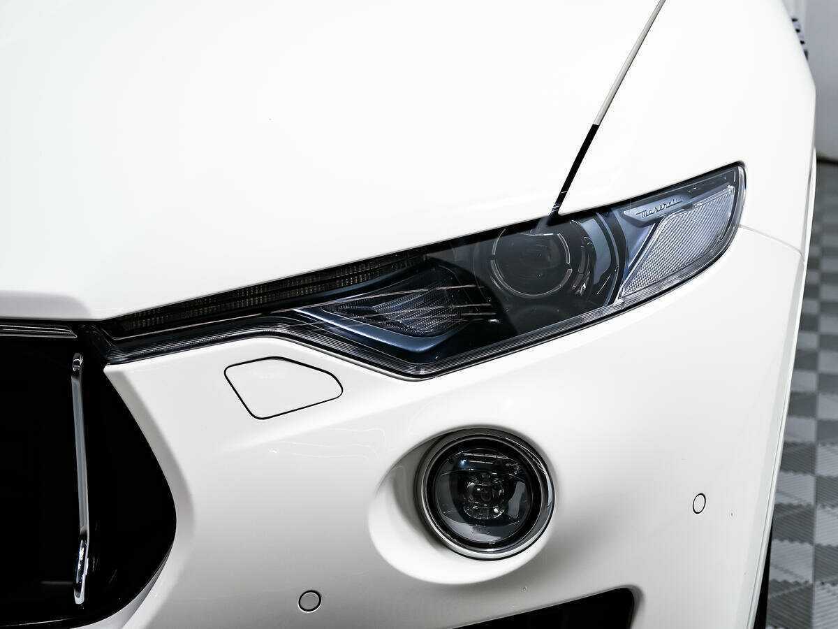 Б/У Мазератти Леванте 2017 года. Фото: #14