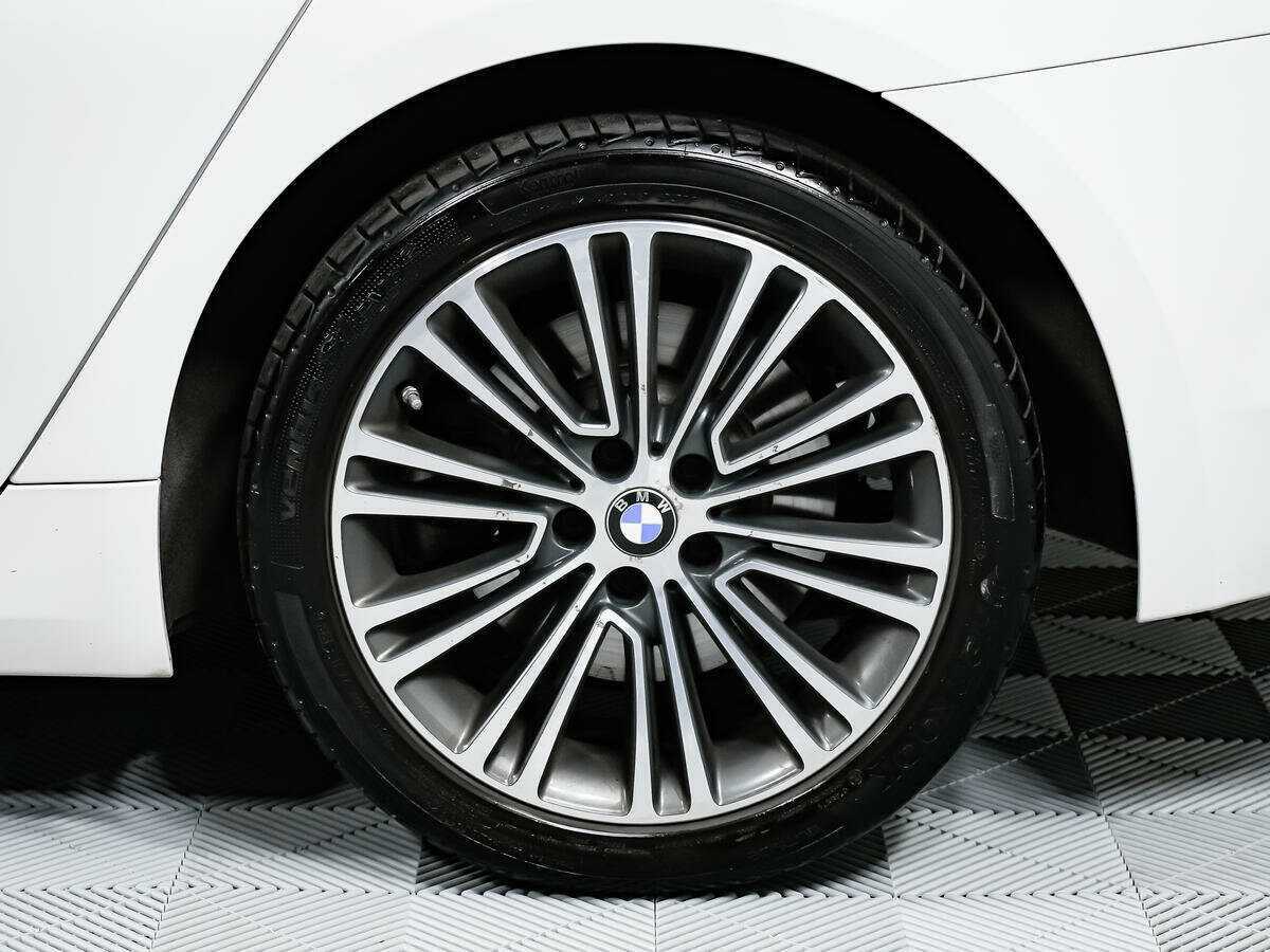 Б/У БМВ 5 серии 2018 года. Фото: #12