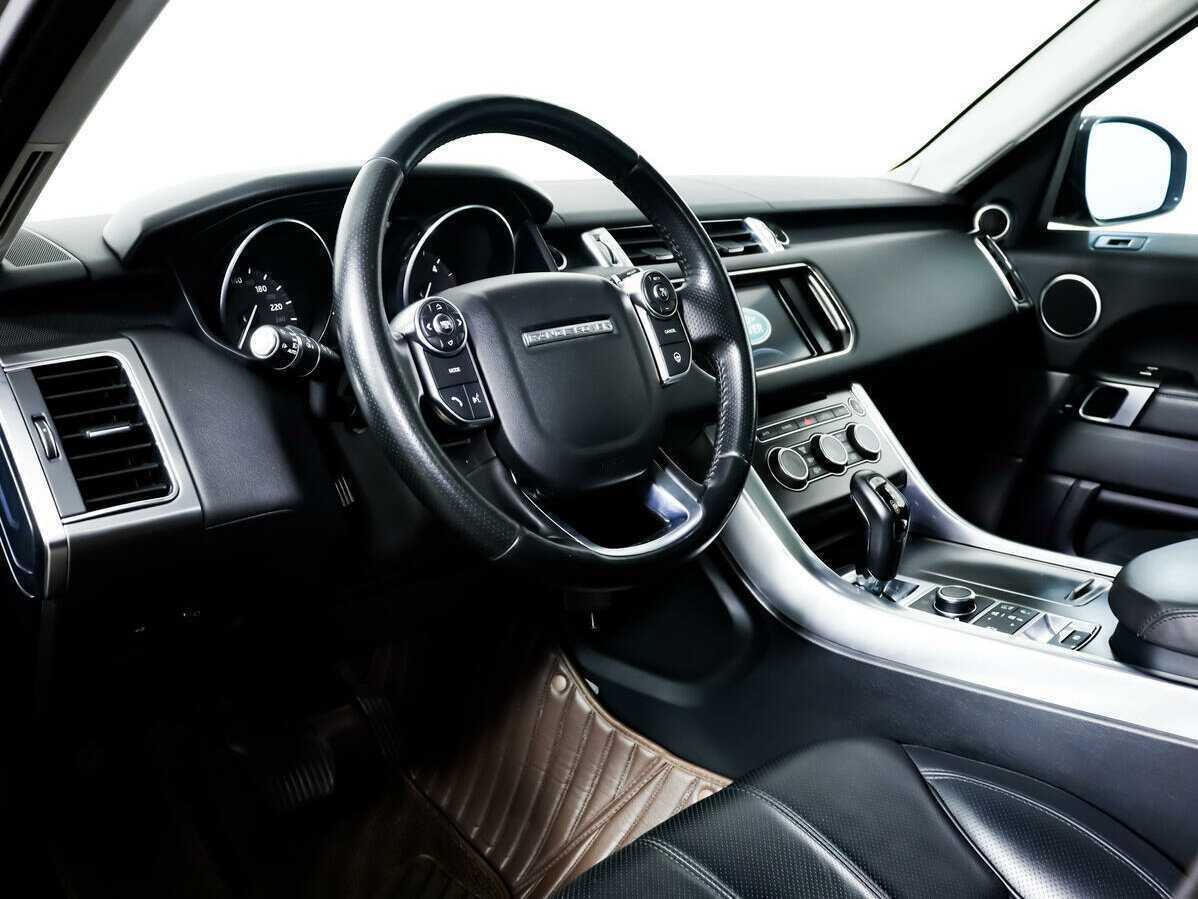 Б/У Лэнд Ровер Рэнж Ровер Спорт 2016 года. Фото: #12