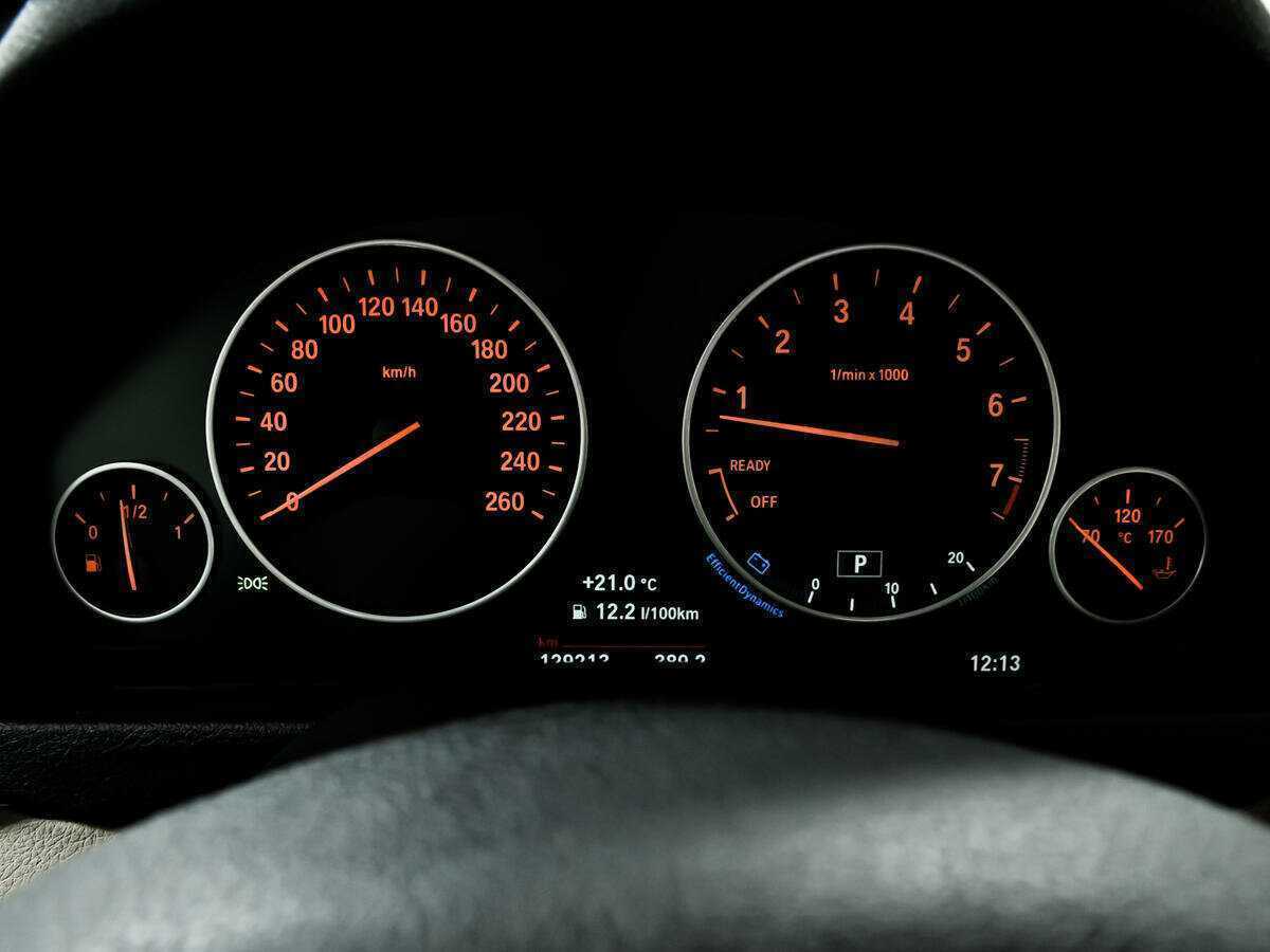 Б/У БМВ 3 серии 2013 года. Фото: #9