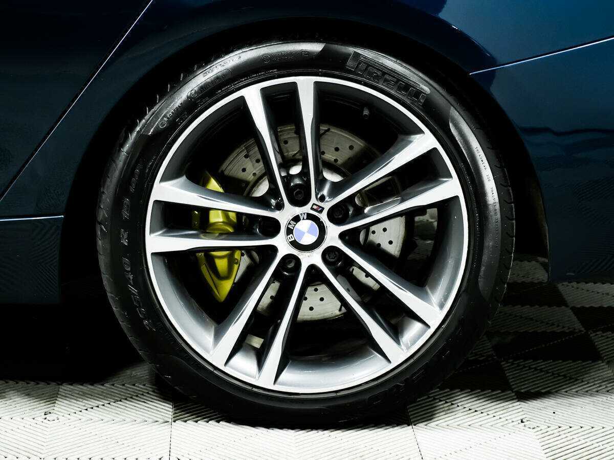 Б/У БМВ 3 серии 2013 года. Фото: #13