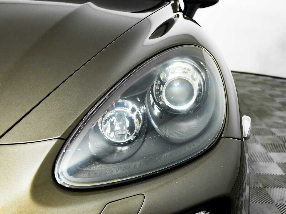 Б/У Порш Кайен 2012 года. Фото: #12