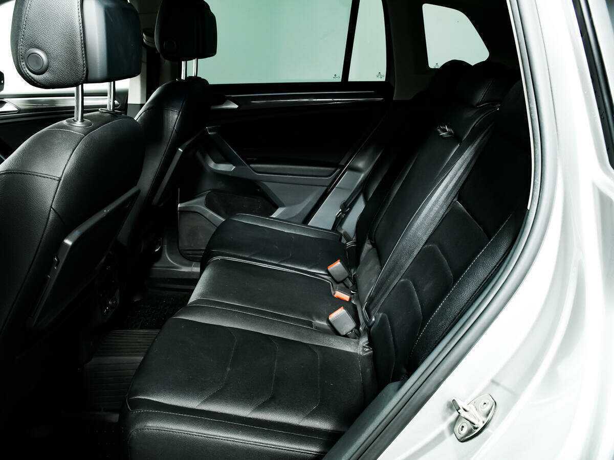 Б/У Фольксваген Тигуан 2019 года. Фото: #11