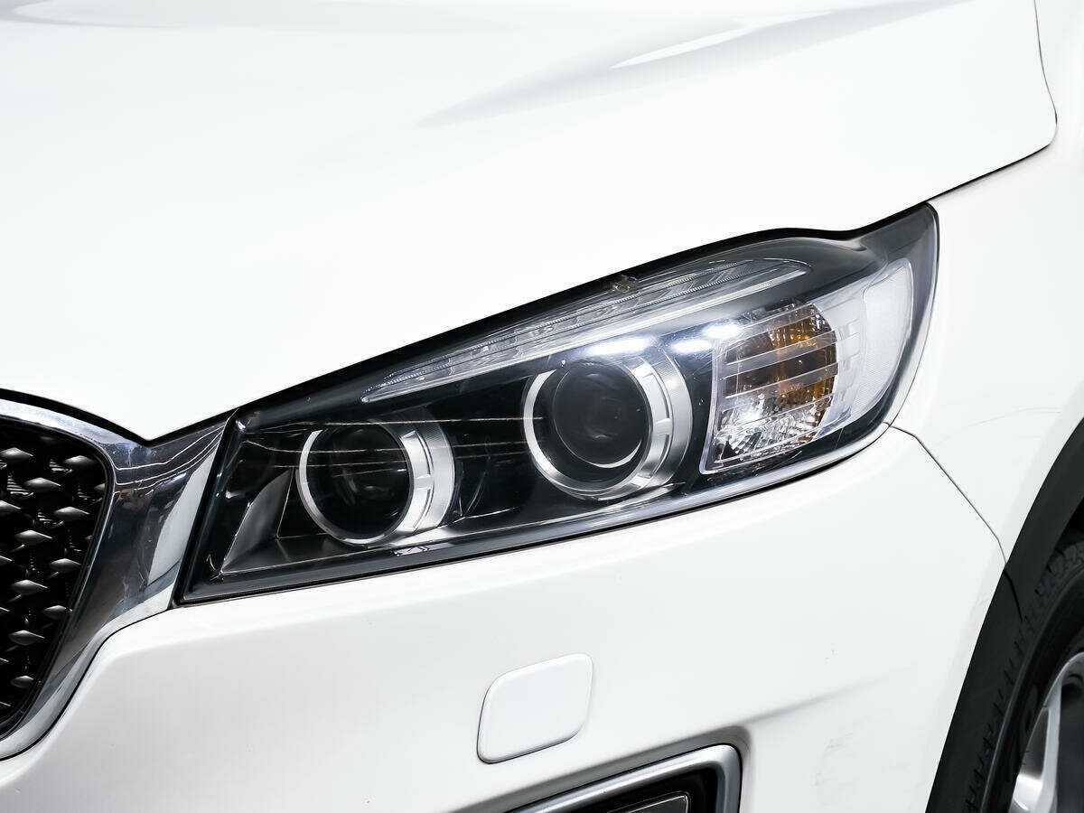 Б/У Киа Соренто 2016 года. Фото: #13