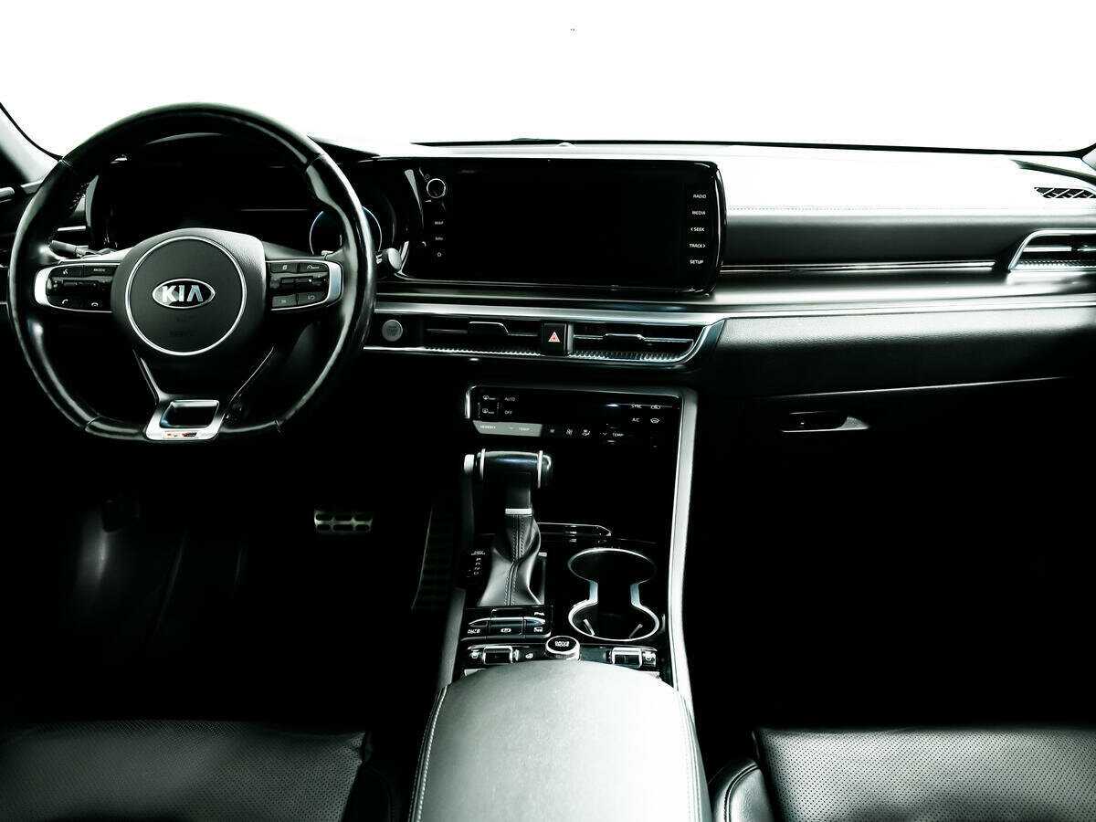 Б/У Киа К5 2021 года. Фото: #10