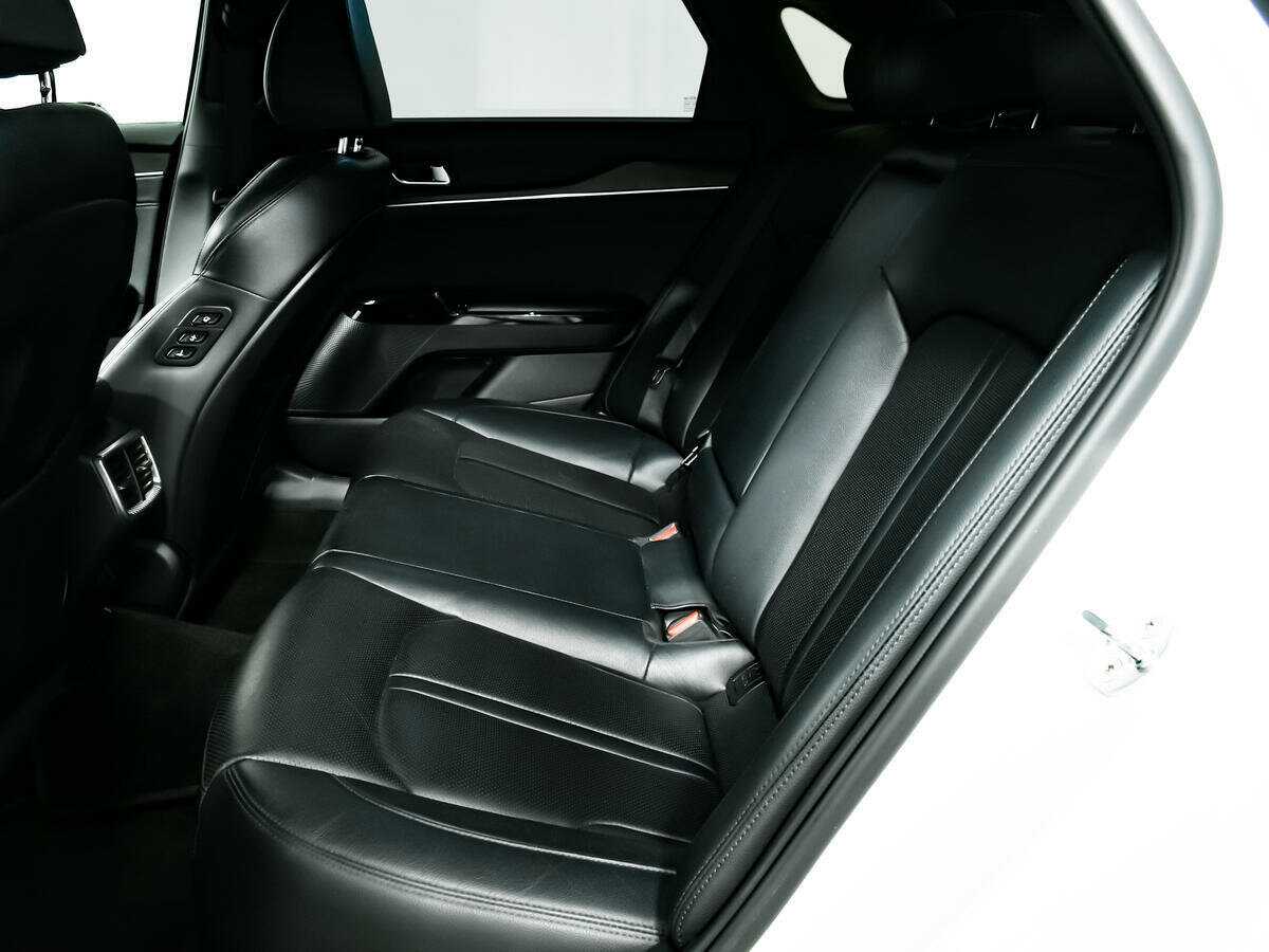 Б/У Киа К5 2021 года. Фото: #11