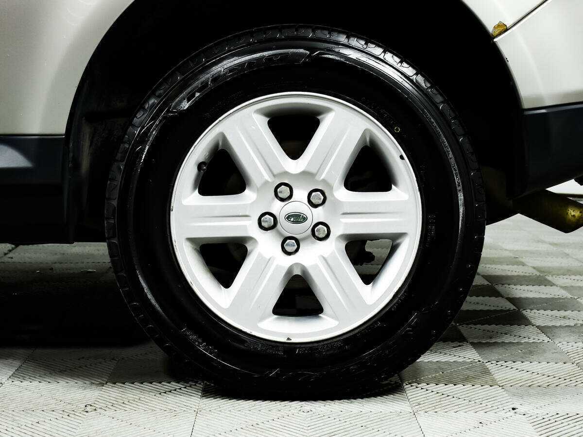 Б/У Лэнд Ровер Фрилендер 2010 года. Фото: #13