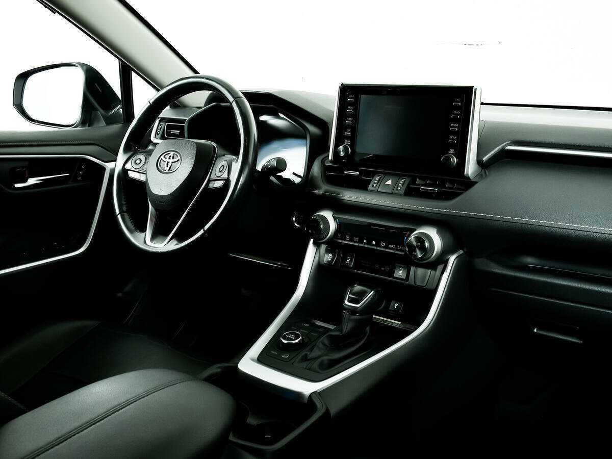 Б/У Тойота Рав4 2020 года. Фото: #8