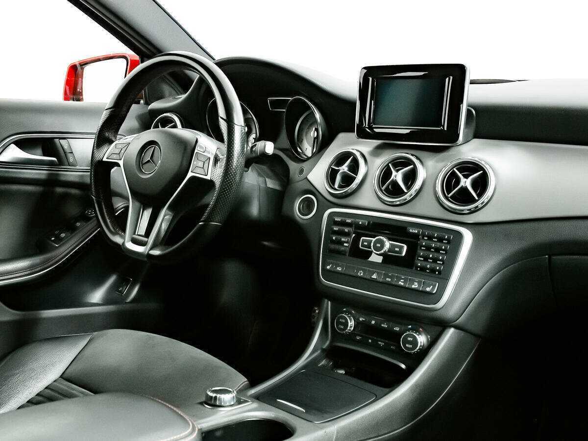 Б/У Мерседес-Бенц ГЛА 2014 года. Фото: #8