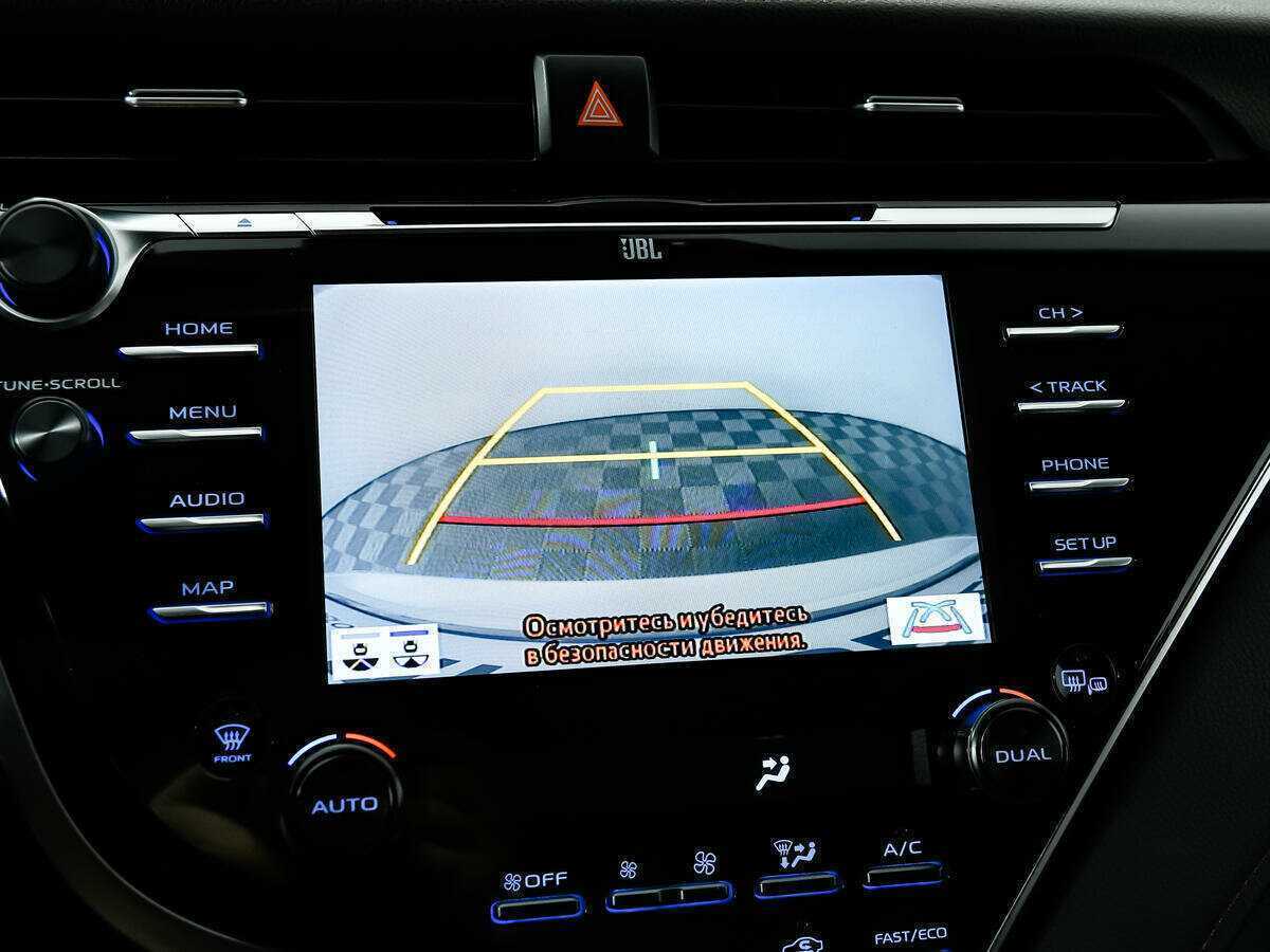 Б/У Тойота Камри 2019 года. Фото: #13