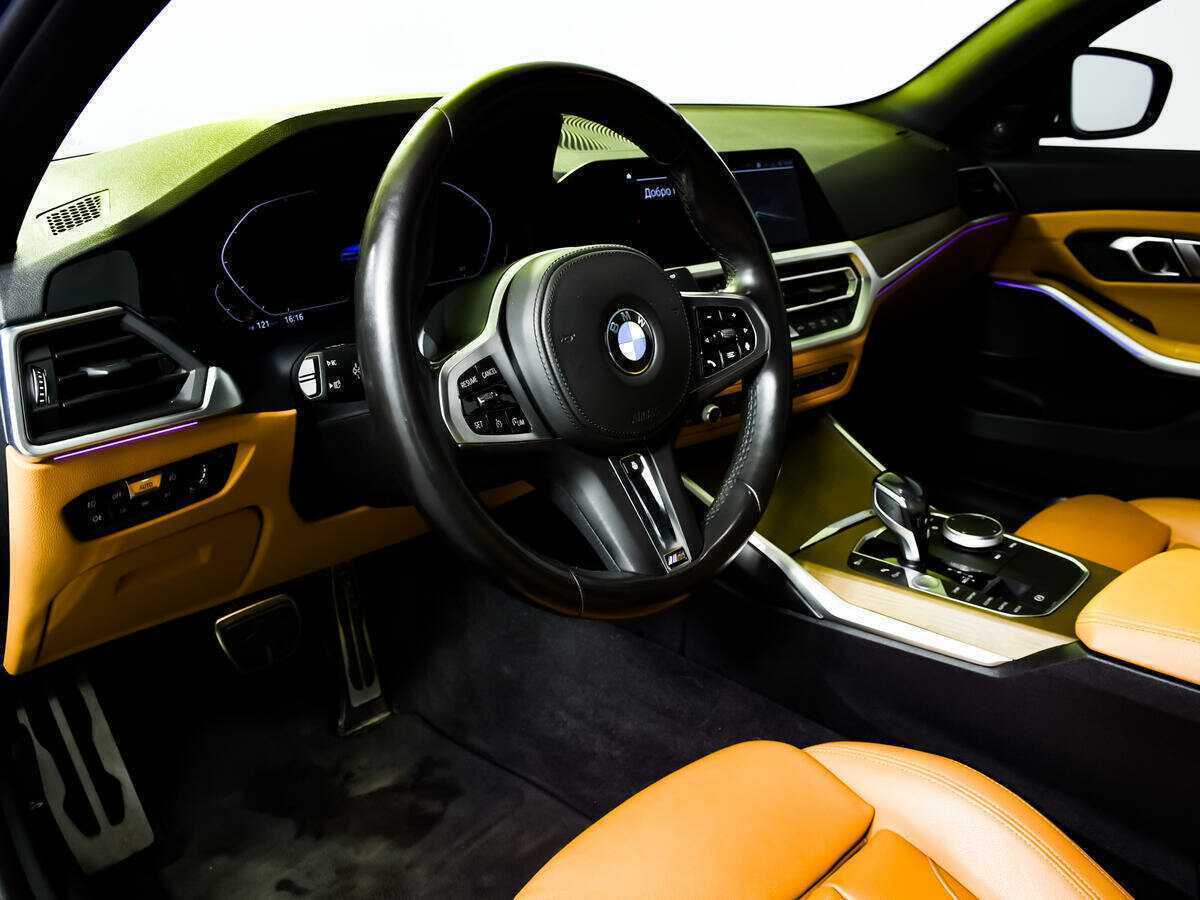 Б/У БМВ 3 серии 2019 года. Фото: #12