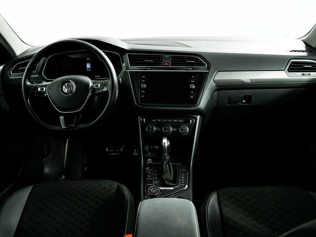 Б/У Фольксваген Тигуан 2018 года. Фото: #10